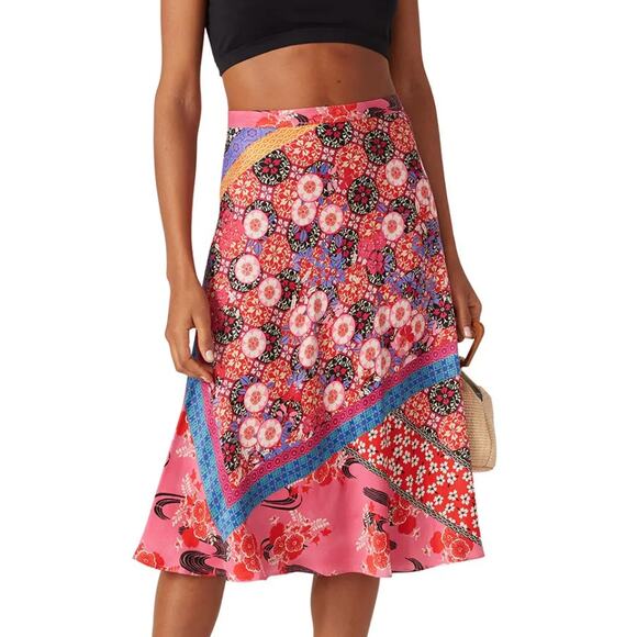 Pinko Dresses & Skirts - Pinko‎ Skirt Womens 2 Pink Bibidi Gonna Pink Printed Crepe Patchwork Floral